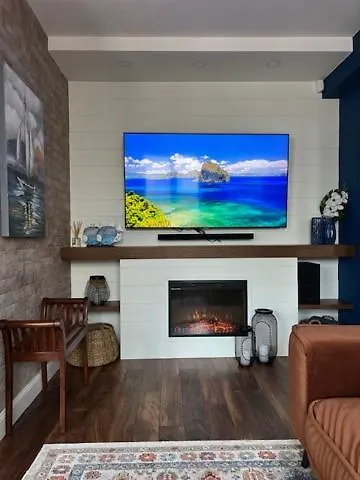 Executive 2 Bedroom Apartment + Parking ソフィア ブルガリア