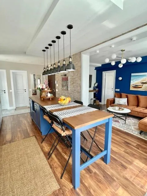 Executive 2 Bedroom Apartment + Parking Sofia