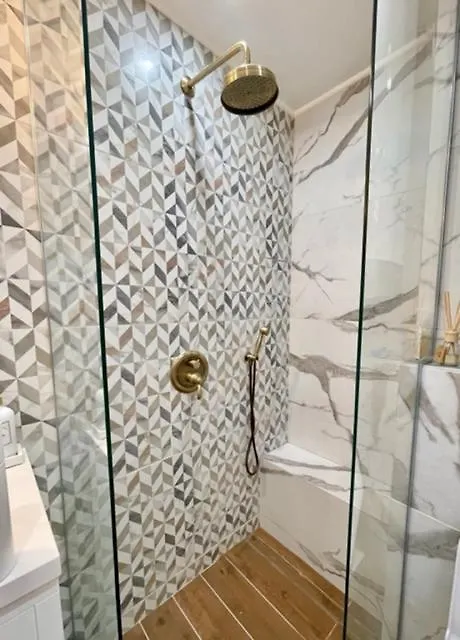 Executive 2 Bedroom Apartment + Parking Sofia